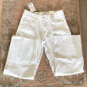 Mid rise Culotte cut jeans by M A N G O